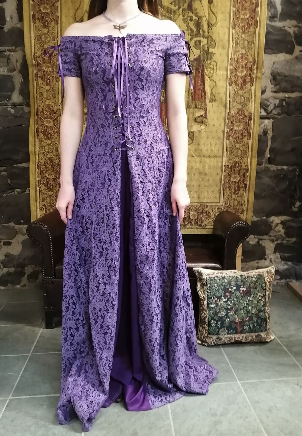 Medieval Dress Annie - Amethyst